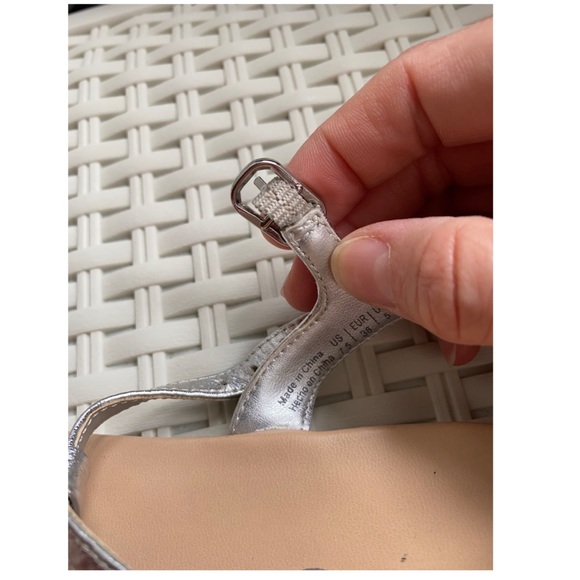 ALDO Sandals 7.5 Silver Sandals Silver Shoes - Picture 10 of 13